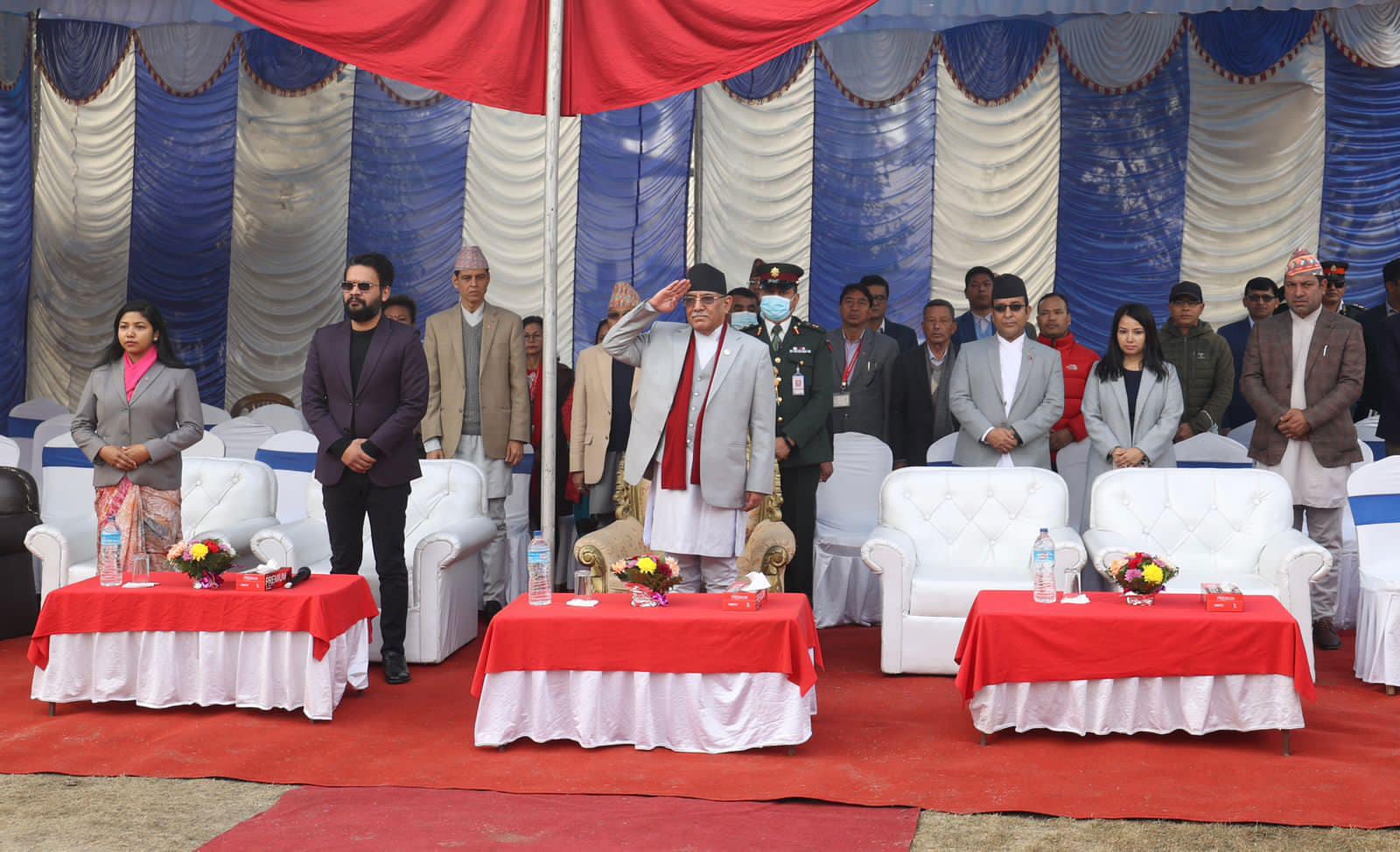 प्रधानमन्त्री प्रचण्ड लैनचौरमा, सहिद स्मारक पुगेर पुष्पगुच्छा अर्पण (तस्बिरहरू)