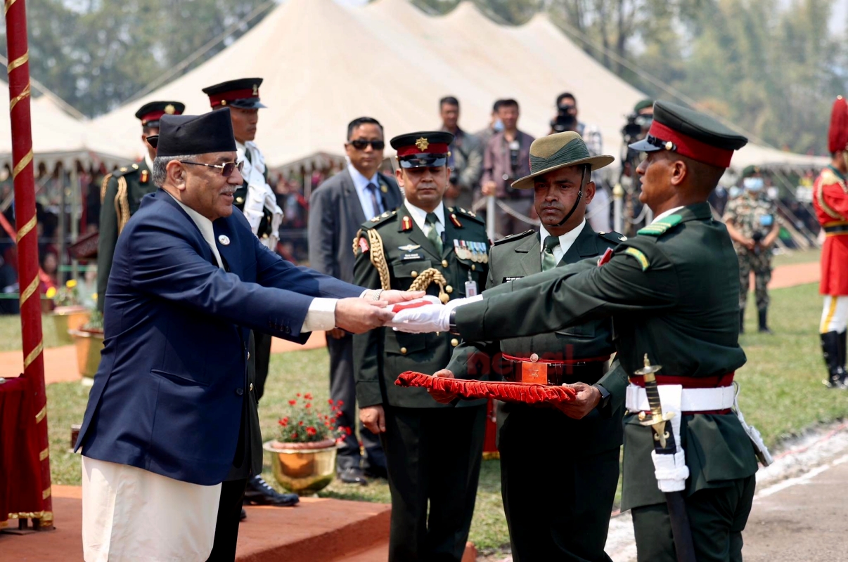 नेपाललाई सुरक्षित राख्नु आजको आवश्यकता : प्रधानमन्त्री दाहाल (तस्विरहरुसहित)